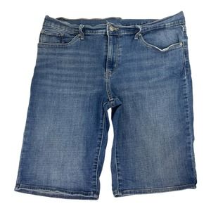 Levi's Bermuda Jean Shorts Size W32